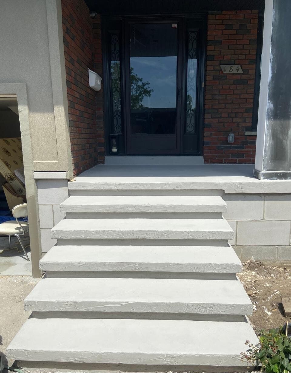 Platinum decorative coating on exterior steps